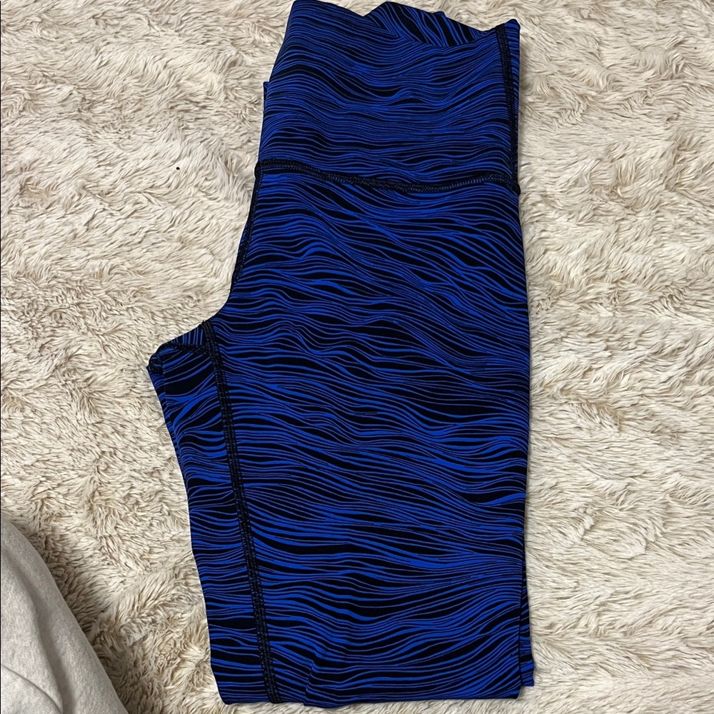 Lululemon Athletica Blue and Black Leggings
